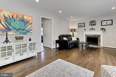 3231 Riverview Dr, Triangle, VA 22172 photo 10