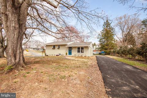 4120 Anderson Rd, Triangle, VA 22172 photo 2