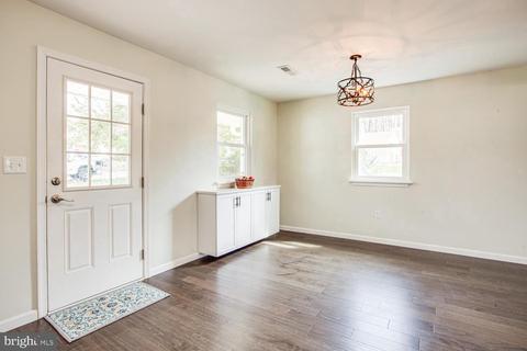 4120 Anderson Rd, Triangle, VA 22172 photo 12
