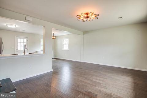 4120 Anderson Rd, Triangle, VA 22172 photo 7