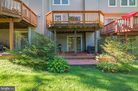 15746 Widewater Dr, Dumfries, VA 22025 photo 31