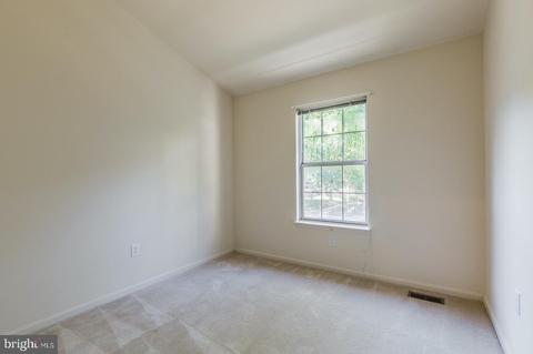 15746 Widewater Dr, Dumfries, VA 22025 photo 20