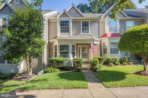 15746 Widewater Dr, Dumfries, VA 22025 photo 2