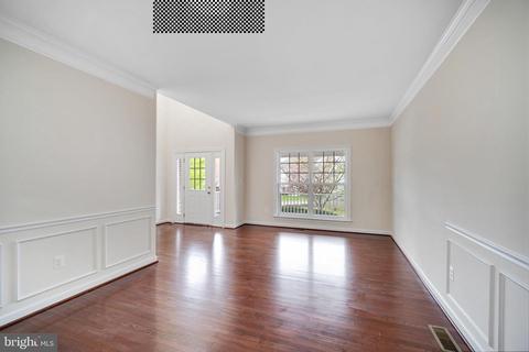 4274 Meyers Rd, Triangle, VA 22172 photo 12