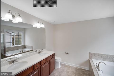 4274 Meyers Rd, Triangle, VA 22172 photo 37