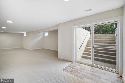 4274 Meyers Rd, Triangle, VA 22172 photo 30