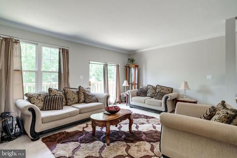 17394 Cusack Ln, Dumfries, VA 22026 photo 10