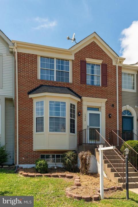 17394 Cusack Ln, Dumfries, VA 22026 photo 2