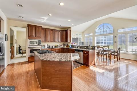 14070 Clatterbuck Loop, Gainesville, VA 20155 photo 6