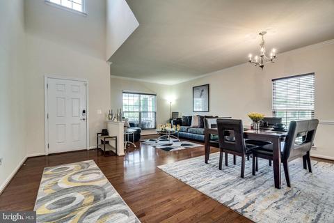 4242 Meyers Rd, Triangle, VA 22172 photo 6