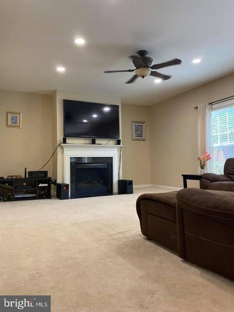 4149 Agency Loop, Triangle, VA 22172 photo 10