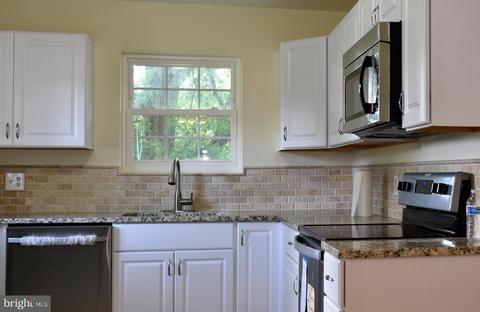 3500 Scelzi Ct, Triangle, VA 22172 photo 10