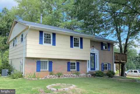 3500 Scelzi Ct, Triangle, VA 22172 photo 3