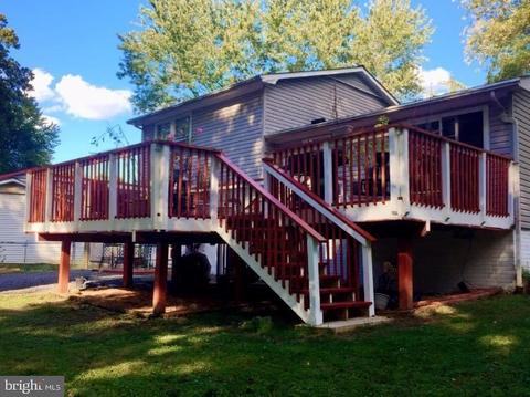 18922 Red Oak Ln, Triangle, VA 22172 photo 2