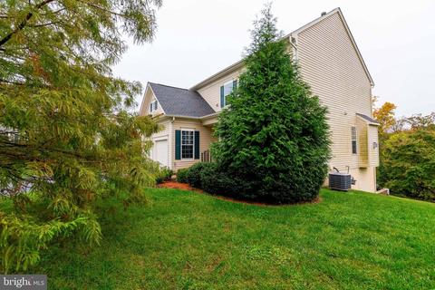 3403 Oakham Mount Dr, Triangle, VA 22172 photo 3