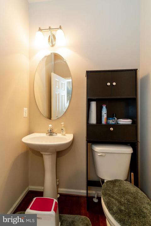 3403 Oakham Mount Dr, Triangle, VA 22172 photo 6