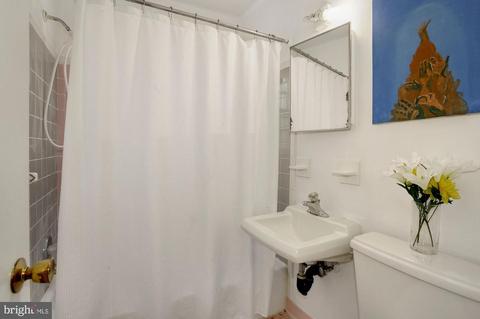 18912 White Oak Dr, Triangle, VA 22172 photo 9