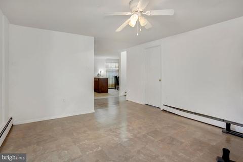 18912 White Oak Dr, Triangle, VA 22172 photo 14