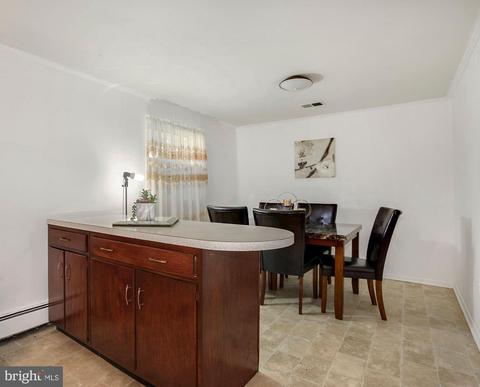 18912 White Oak Dr, Triangle, VA 22172 photo 11