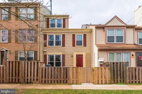 7434 Emerald Dr, Manassas, VA 20109 photo 1