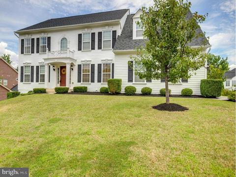18484 Kerill Rd, Triangle, VA 22172 photo 1