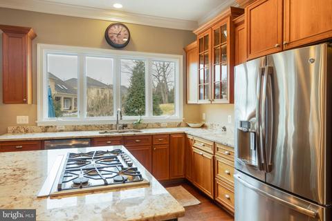 8291 Roxborough Loop, Gainesville, VA 20155 photo 9