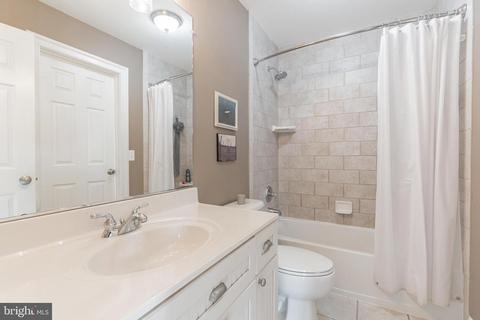 8291 Roxborough Loop, Gainesville, VA 20155 photo 21
