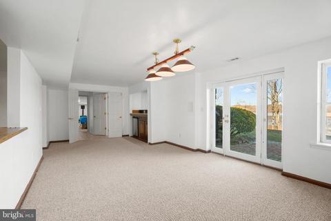 18503 Cabin Rd, Triangle, VA 22172 photo 28