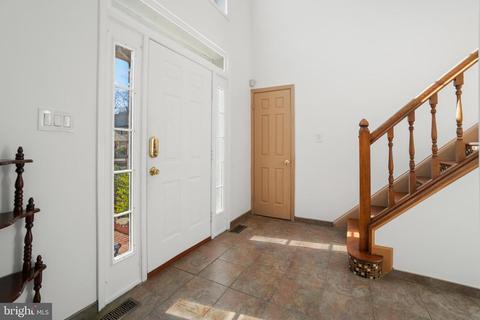 18503 Cabin Rd, Triangle, VA 22172 photo 14