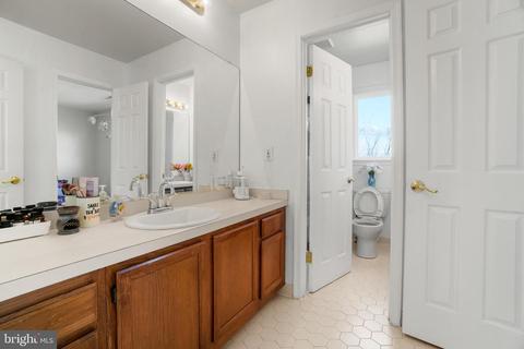 18503 Cabin Rd, Triangle, VA 22172 photo 24