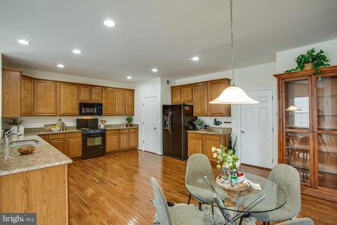 18562 Quantico Gateway Dr, Triangle, VA 22172 photo 10