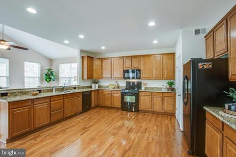 18562 Quantico Gateway Dr, Triangle, VA 22172 photo 7