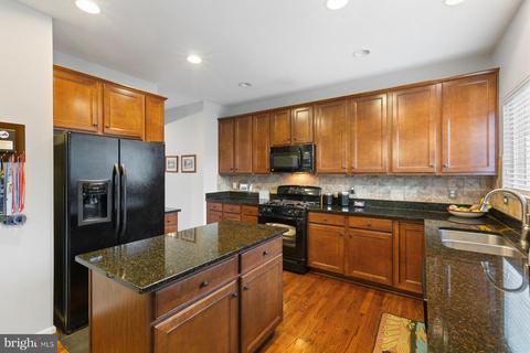 18578 Quantico Gateway Dr, Triangle, VA 22172 photo 6