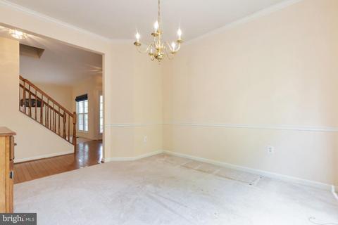 9875 Rainleaf Ct, Bristow, VA 20136 photo 4