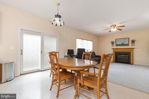 9875 Rainleaf Ct, Bristow, VA 20136 photo 13