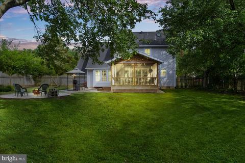 8214 Sunset Dr, Manassas, VA 20110 photo 6