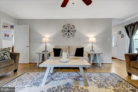 8214 Sunset Dr, Manassas, VA 20110 photo 14