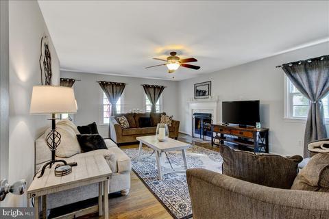 8214 Sunset Dr, Manassas, VA 20110 photo 15