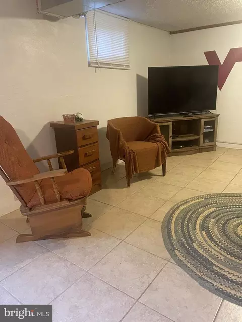 Other - 1048 Estates Rd SE, Roanoke, VA 24014 photo 2 of 7