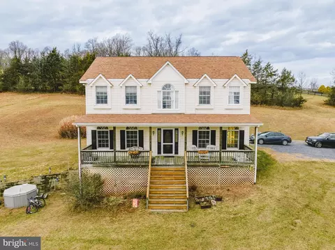 65 Good View Dr, Raphine, VA 24472