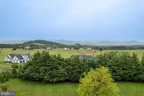 View/Area - 190 Ridgemore Dr, Raphine, VA 24472 photo 2 of 16