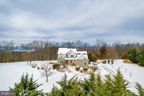 Exterior - 190 Ridgemore Dr, Raphine, VA 24472 photo 24 of 30
