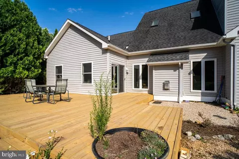 Exterior - 190 Ridgemore Dr, Raphine, VA 24472 photo 8 of 30