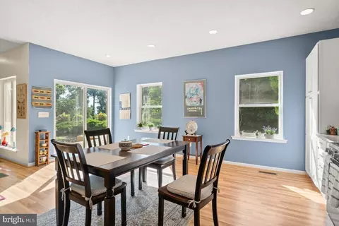 Dining - 190 Ridgemore Dr, Raphine, VA 24472 photo 1 of 3