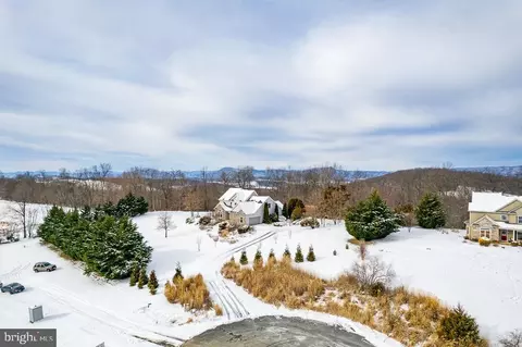View/Area - 190 Ridgemore Dr, Raphine, VA 24472 photo 11 of 15