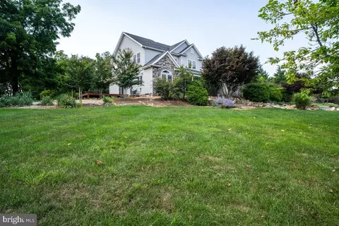 Exterior - 190 Ridgemore Dr, Raphine, VA 24472 photo 2 of 30