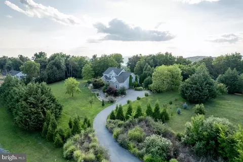 View/Area - 190 Ridgemore Dr, Raphine, VA 24472 photo 1 of 15