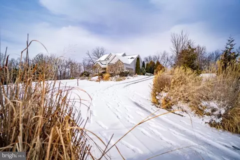 Exterior - 190 Ridgemore Dr, Raphine, VA 24472 photo 20 of 30