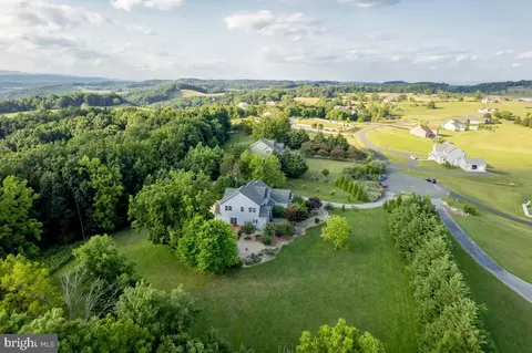 View/Area - 190 Ridgemore Dr, Raphine, VA 24472 photo 6 of 15