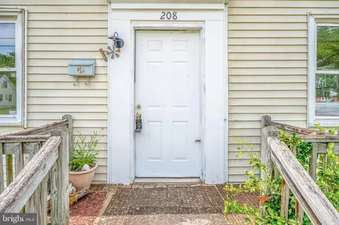 208 Brandon Rd, Richmond, VA 23224 photo 3